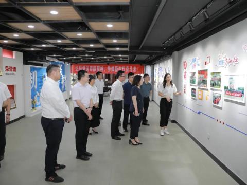 团省委副书记张迎春来J9集团集团调研共青团工作