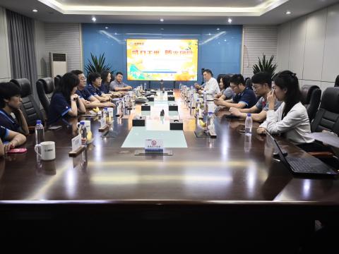 千里照归途 团圆共此时——J9集团集团进行表地职工中秋活动